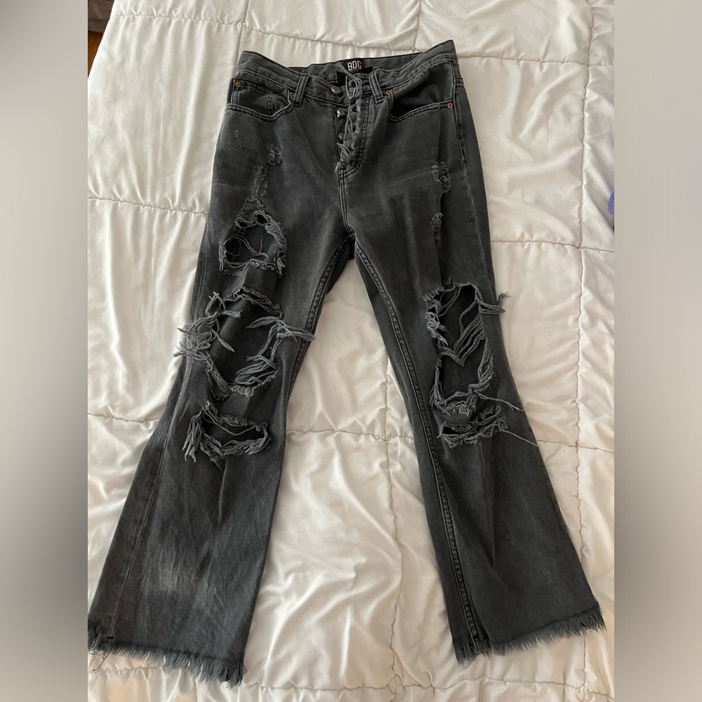 BDG Highwaisted Ripped Jeans